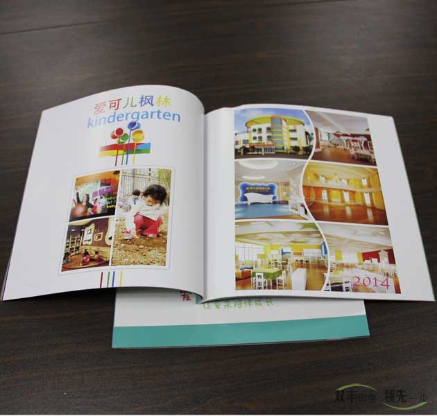 企業(yè)畫冊印刷常用紙張，開數(shù)和裝訂方式。
