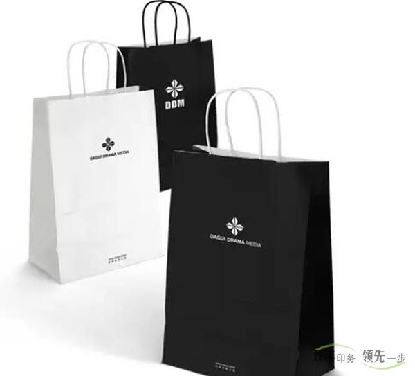 常用手提袋印刷材質的優(yōu)缺點？